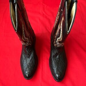 NWOT Black Western Cowboy Boots